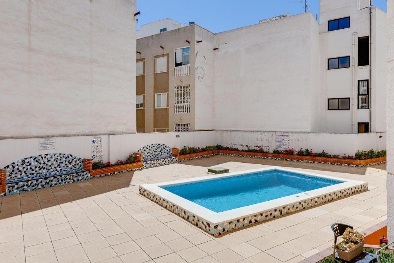Studio Apartment Santana Habaneras - 05 At Beach With Garage, Pool And Lift Torrevieja Bagian luar foto